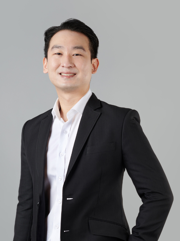 Jason-600x800 Jason U